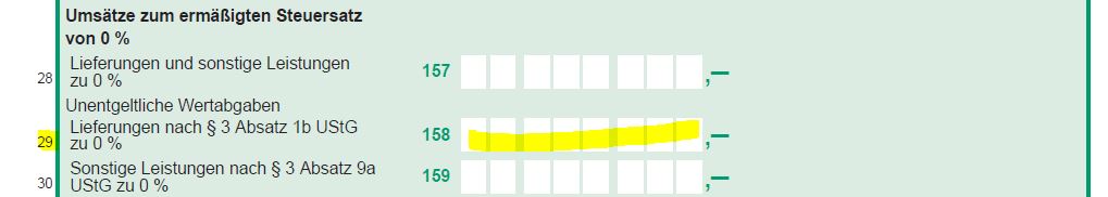 Die Entnahme ist unter dem Punkt „Unentgeltliche Wertabgaben“ bei Lieferungen nach § 3 Absatz 1b UStG zu 0% zu melden. Zeile 29, Kennzahl 158.